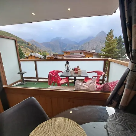 2 Alpes Style Au Pied De Telesiege Du Diable レ・デュー・アルプ